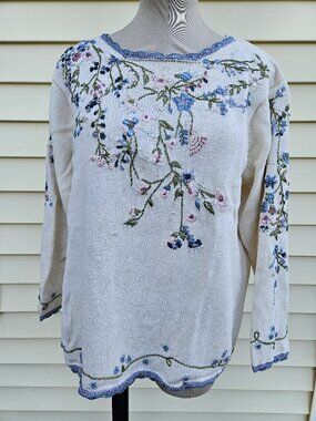Vintage 90s Maggie Sweet White Sweater Floral Embroidery Size 1X/XL Cottagecore